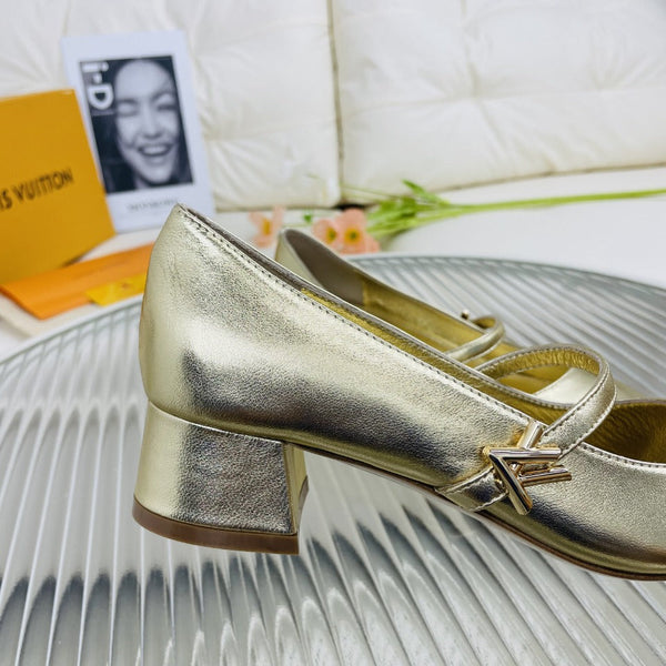 LV Medium-Heel 35mm Pumps Light Gold Metallic Lambskin