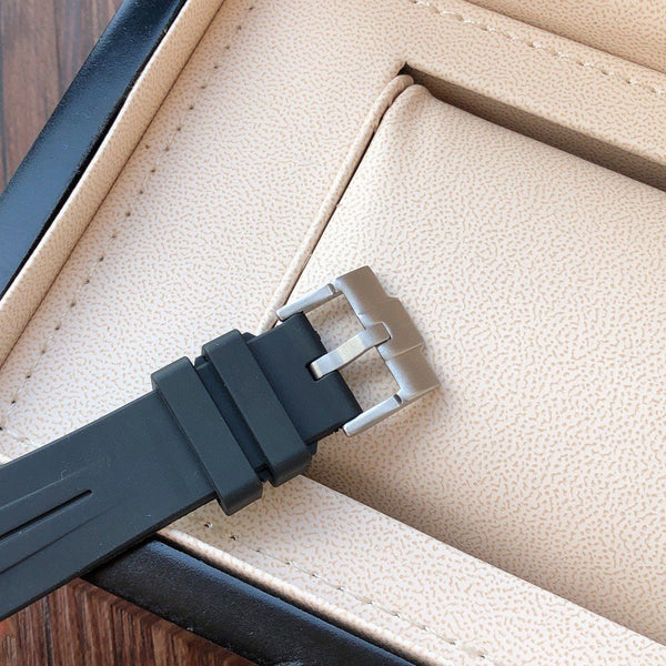 SUBMARINER DATE 40 CERAMIC BEZEL RUBBER STRAP