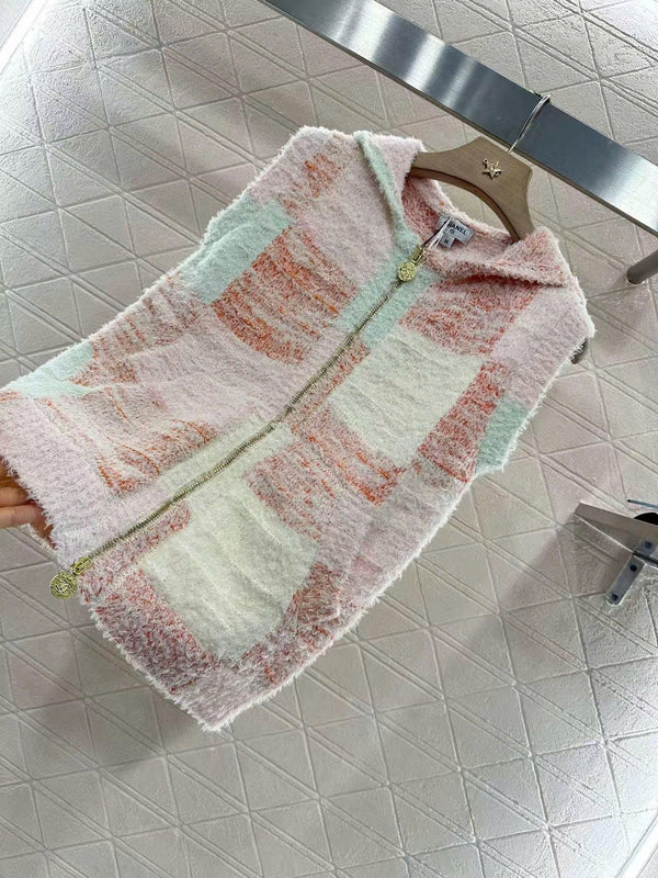 CC Sleeveless Knit Hoodie in Pink Cotton