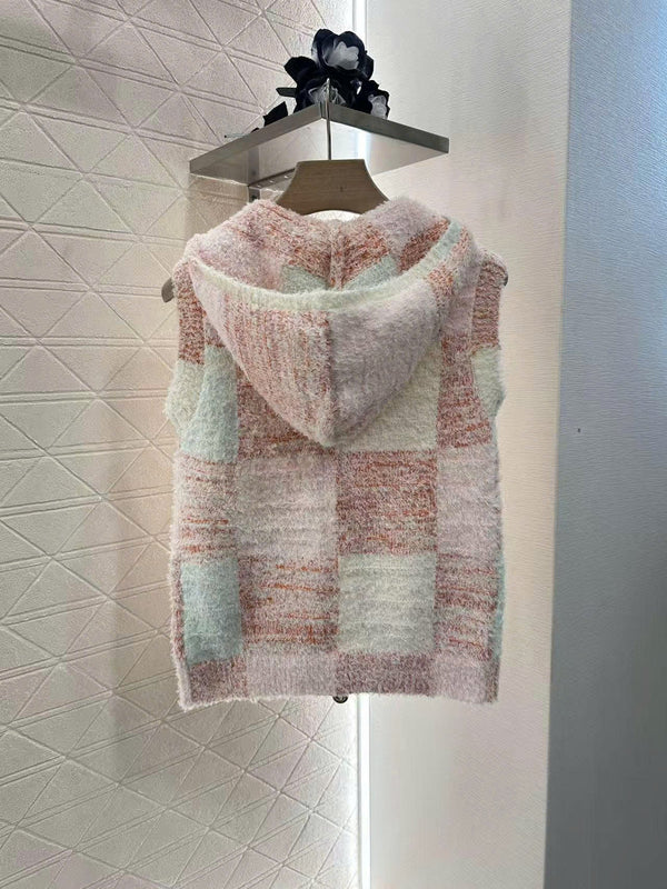 CC Sleeveless Knit Hoodie in Pink Cotton